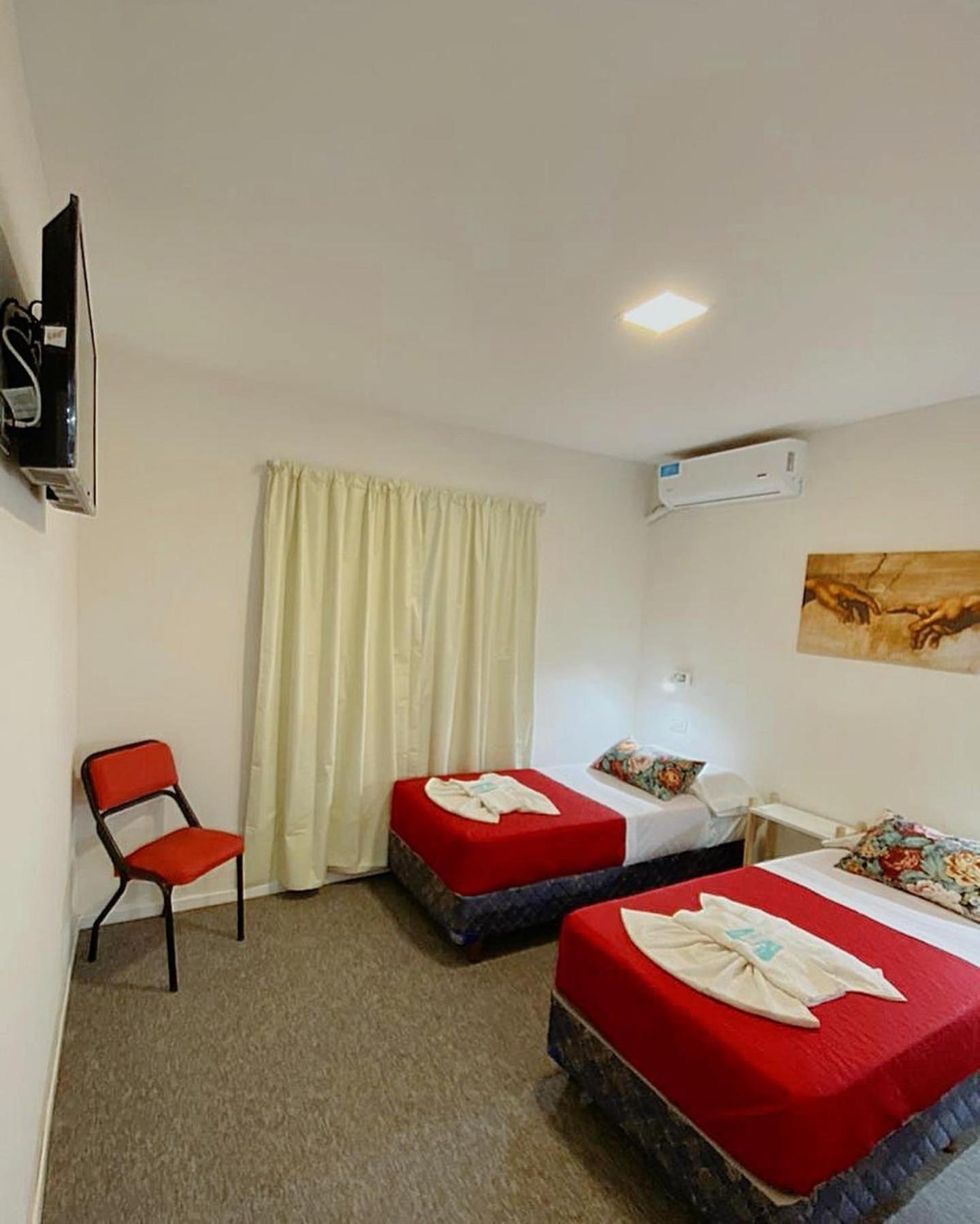 Hotel Aguila Blanca Villa Gesell Exteriér fotografie